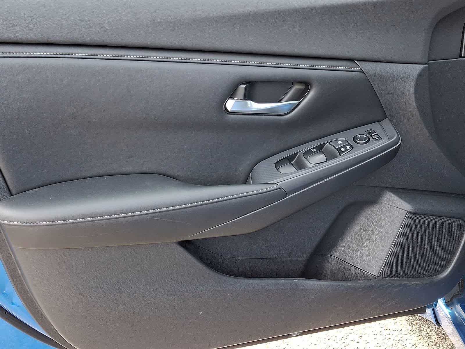 Thumbnail: 2020 Nissan Sentra - 27