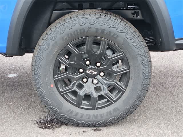 Thumbnail: 2026 Chevrolet Colorado - 7