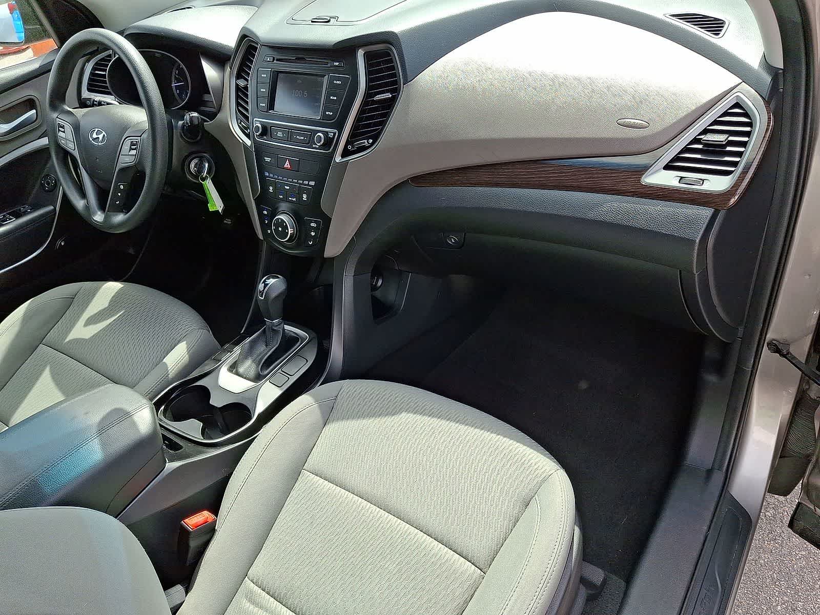 Thumbnail: 2018 Hyundai Santa Fe - 32