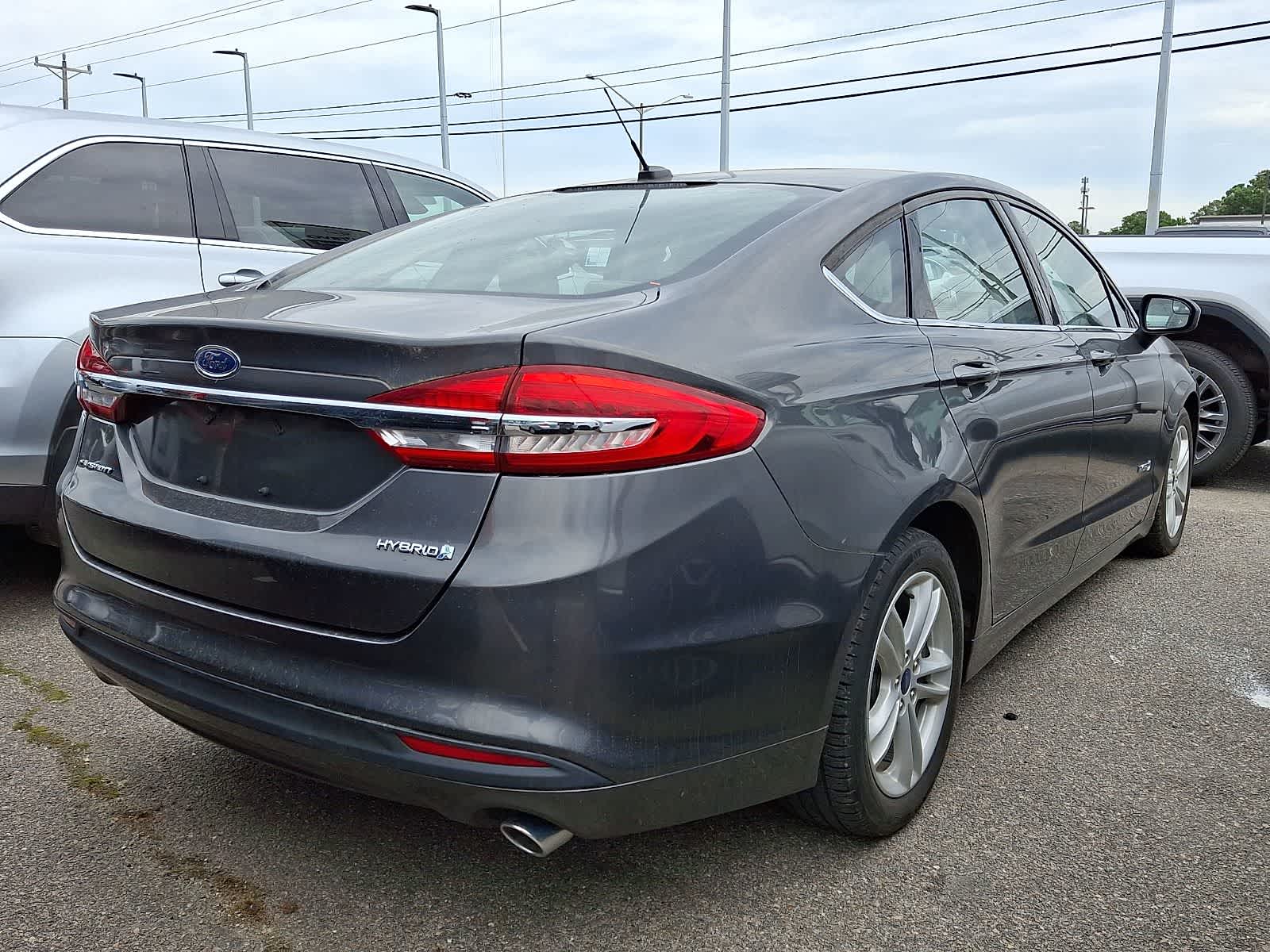 Thumbnail: 2018 Ford Fusion - 3