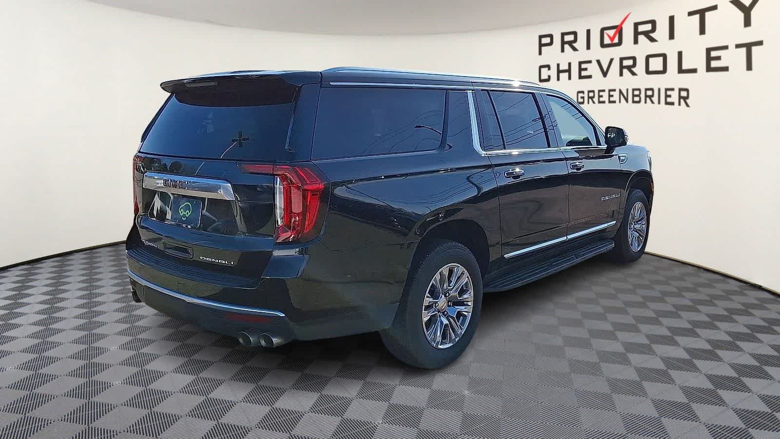 Thumbnail: 2024 GMC Yukon XL - 8