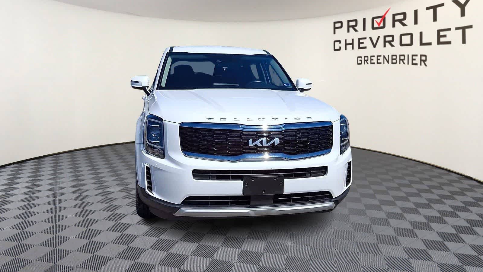 Thumbnail: 2022 Kia Telluride - 3