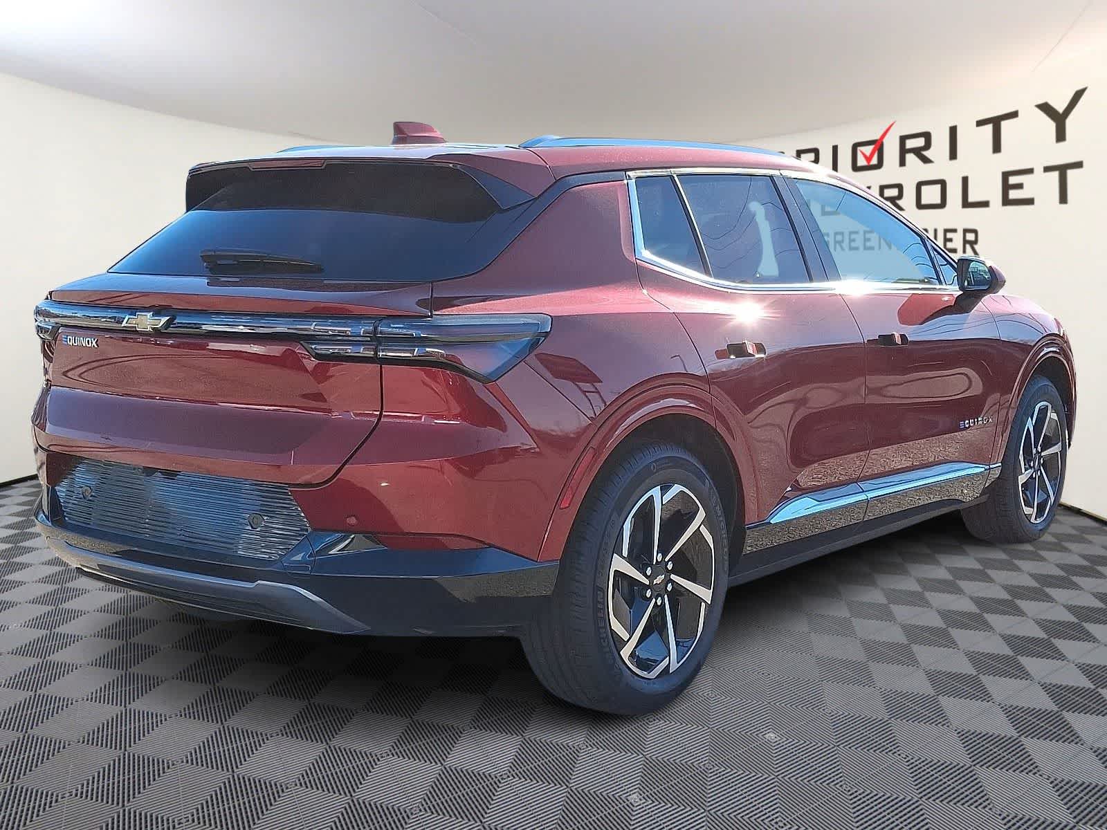 Thumbnail: 2025 Chevrolet Equinox - 4
