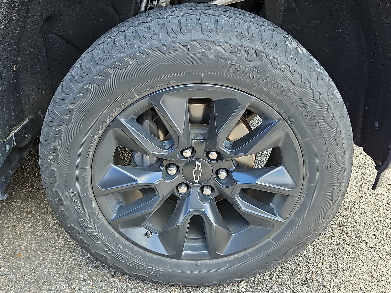 Thumbnail: 2019 Chevrolet Silverado 1500 - 4