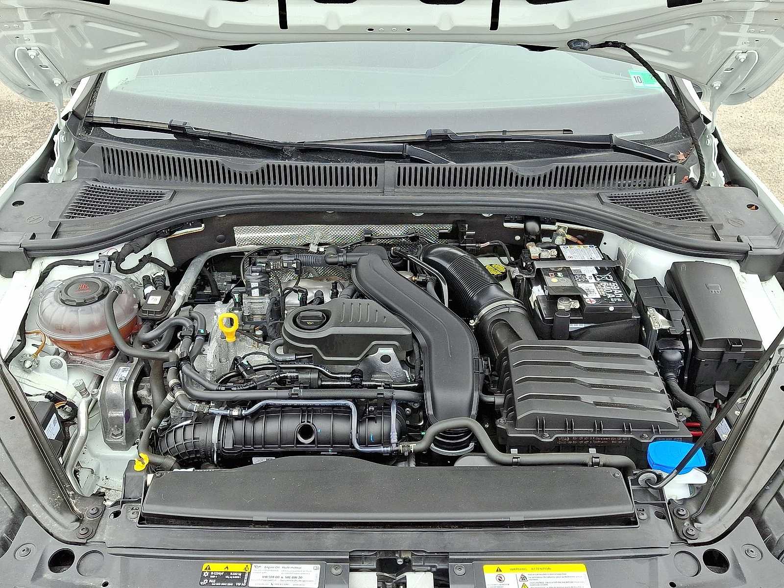 Thumbnail: 2024 Volkswagen Jetta - 32