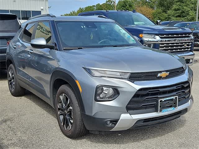 Thumbnail: 2023 Chevrolet TrailBlazer - 2