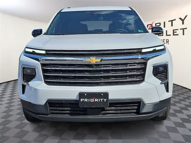 Thumbnail: 2025 Chevrolet Traverse - 2