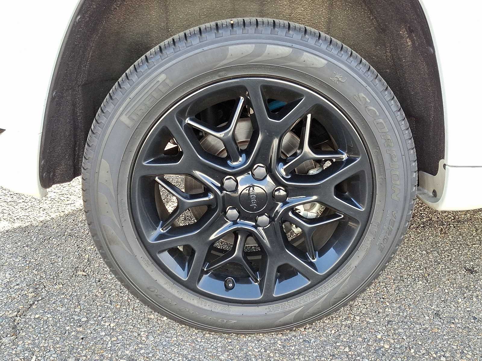 Thumbnail: 2021 Jeep Grand Cherokee - 6