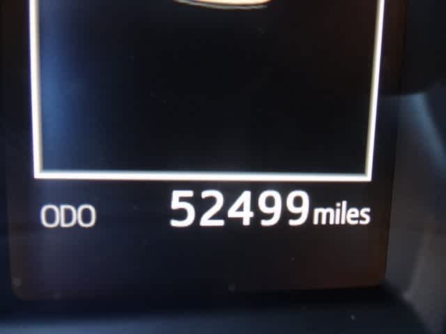 Thumbnail: 2017 Toyota RAV4 - 21