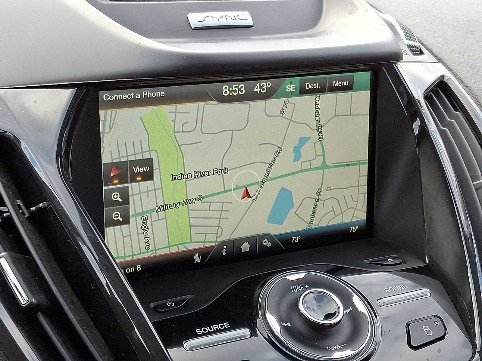 Thumbnail: 2015 Ford Escape - 20