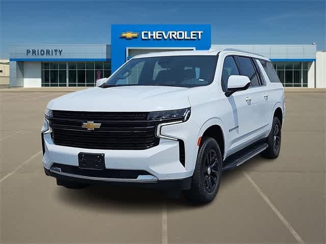 2023 Chevrolet Suburban LT Hero Image