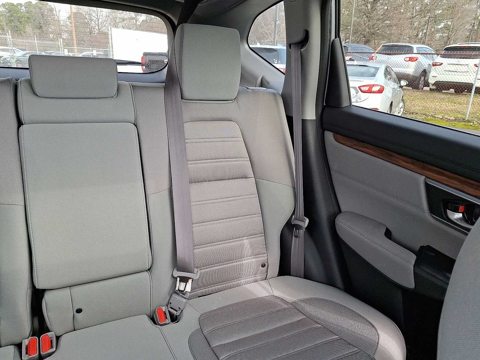 Thumbnail: 2019 Honda CR-V - 15