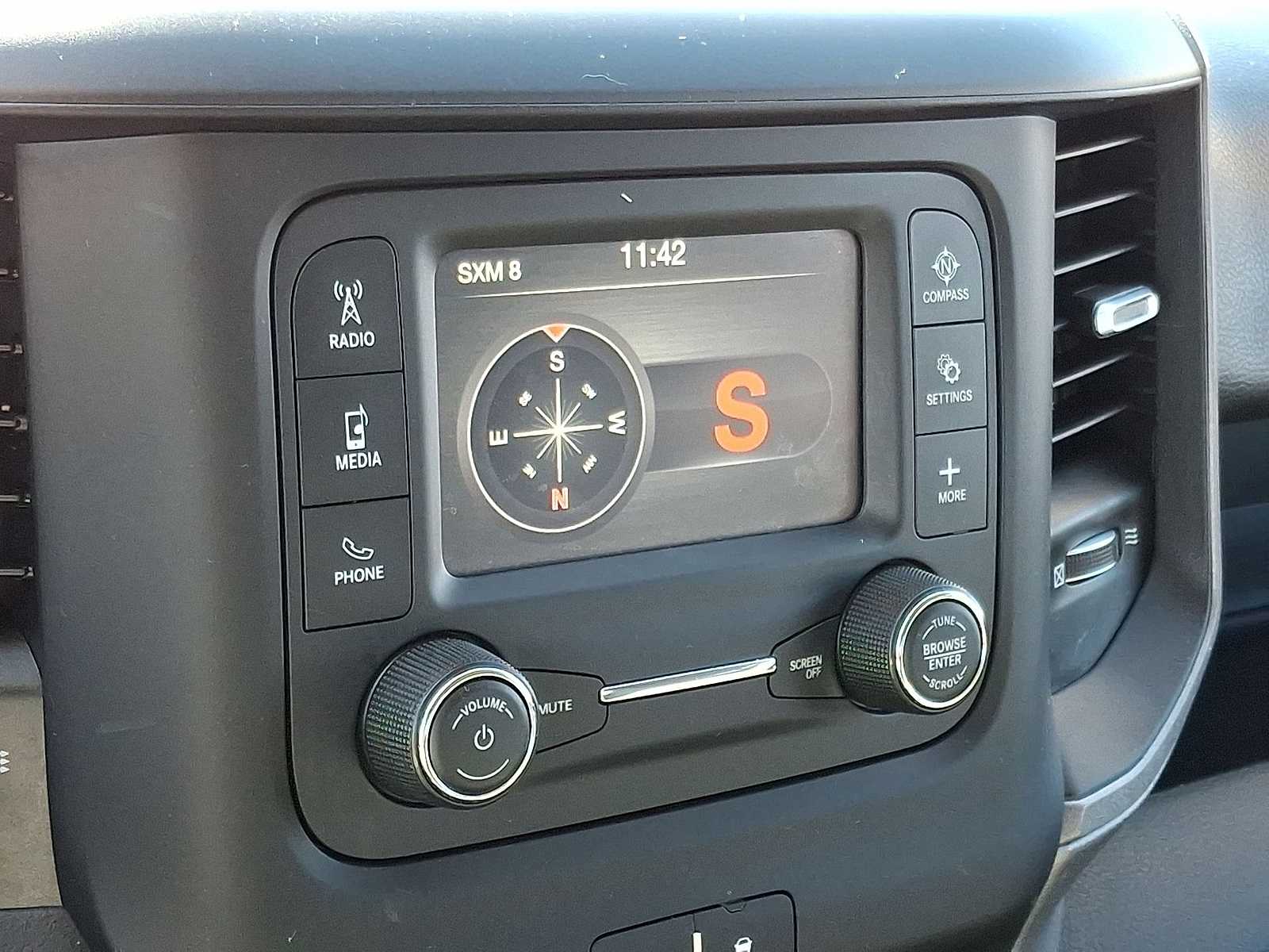 Thumbnail: 2020 RAM 2500 - 17