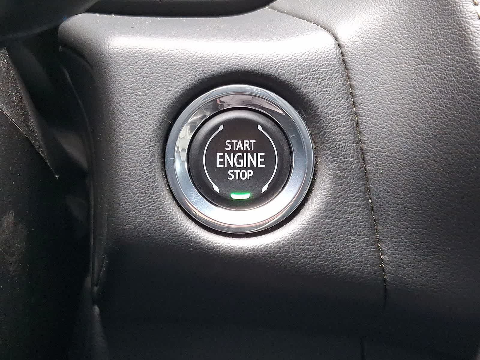 Thumbnail: 2023 Chevrolet Suburban - 22