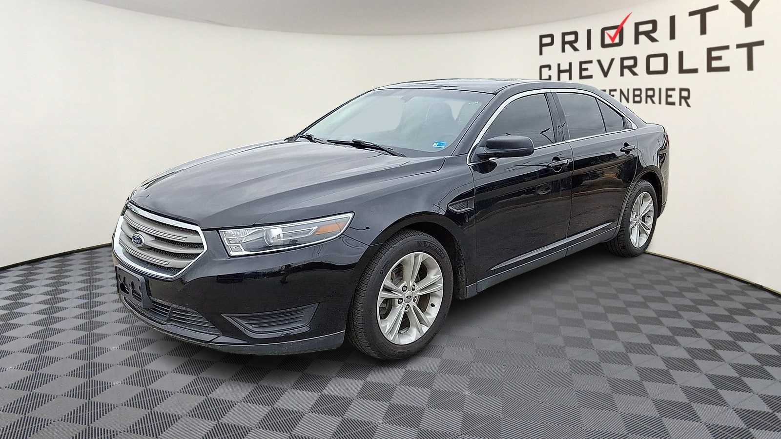 Thumbnail: 2018 Ford Taurus - 4