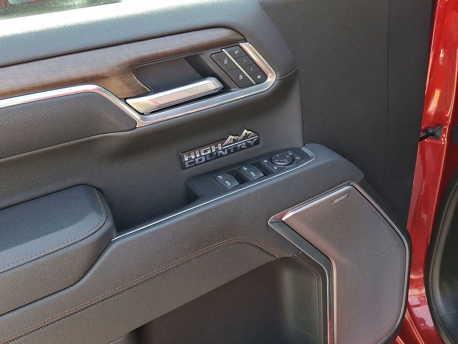 Thumbnail: 2025 Chevrolet Silverado 1500 - 30