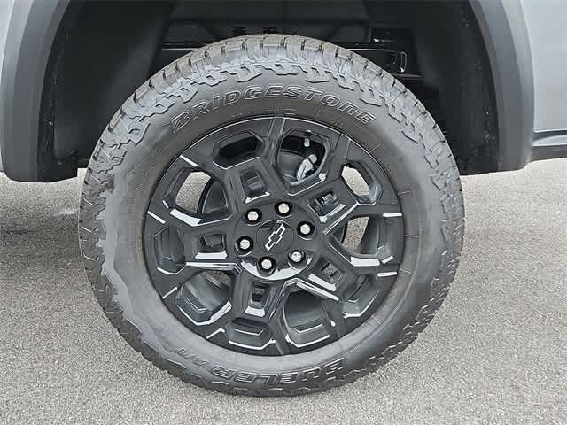 Thumbnail: 2026 Chevrolet Colorado - 7