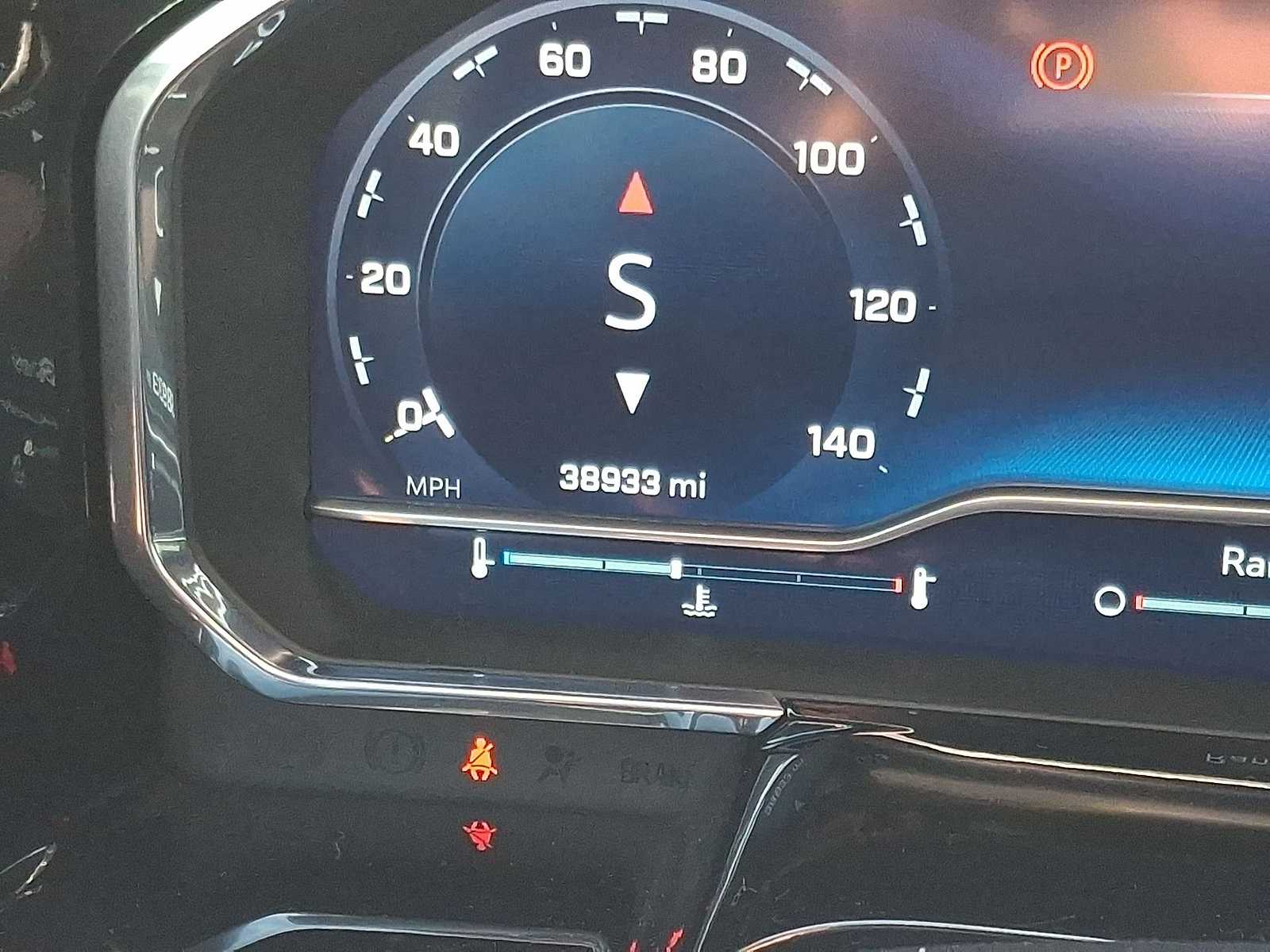 Thumbnail: 2022 Chevrolet Silverado 1500 - 18