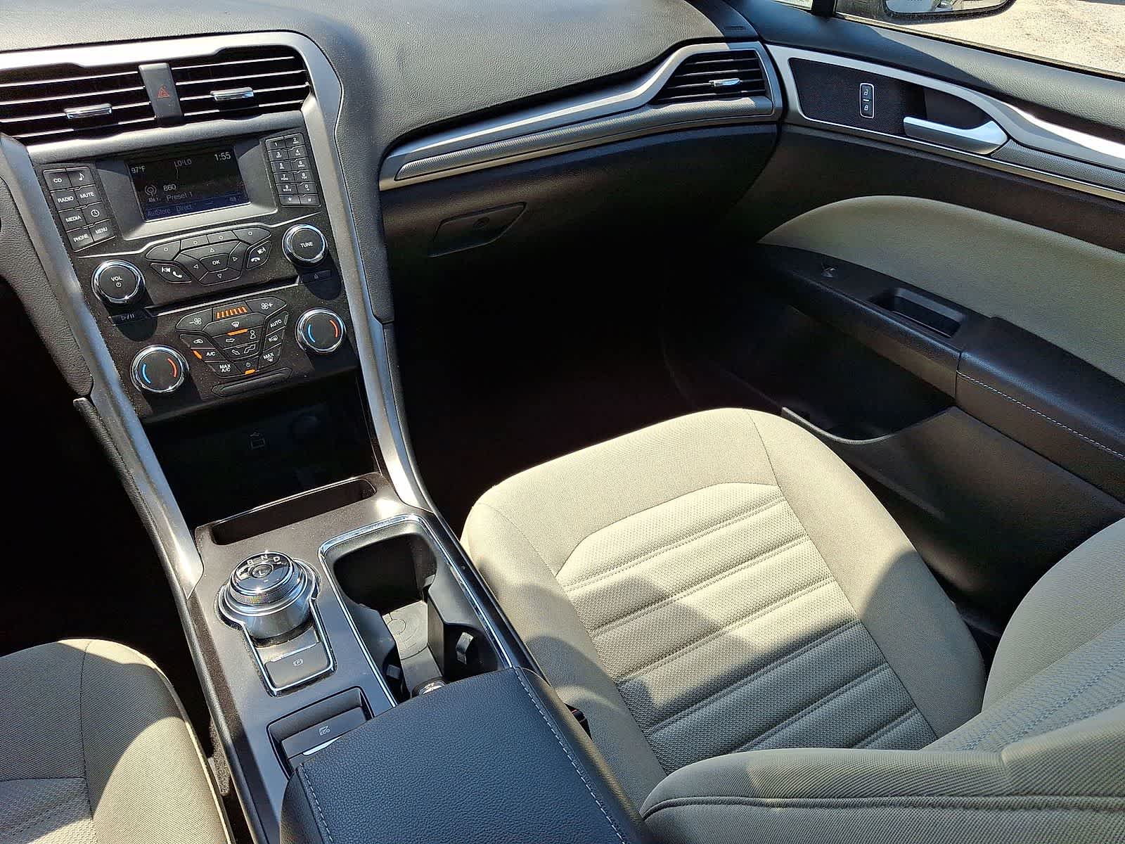 Thumbnail: 2018 Ford Fusion - 12