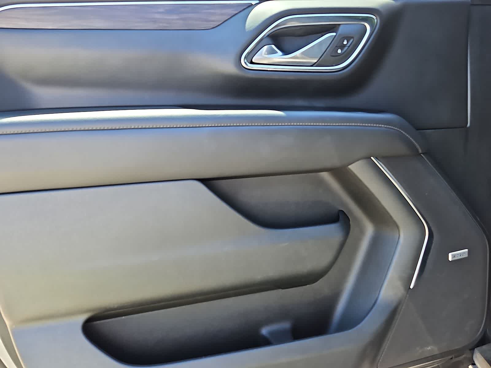 Thumbnail: 2024 Chevrolet Tahoe - 27