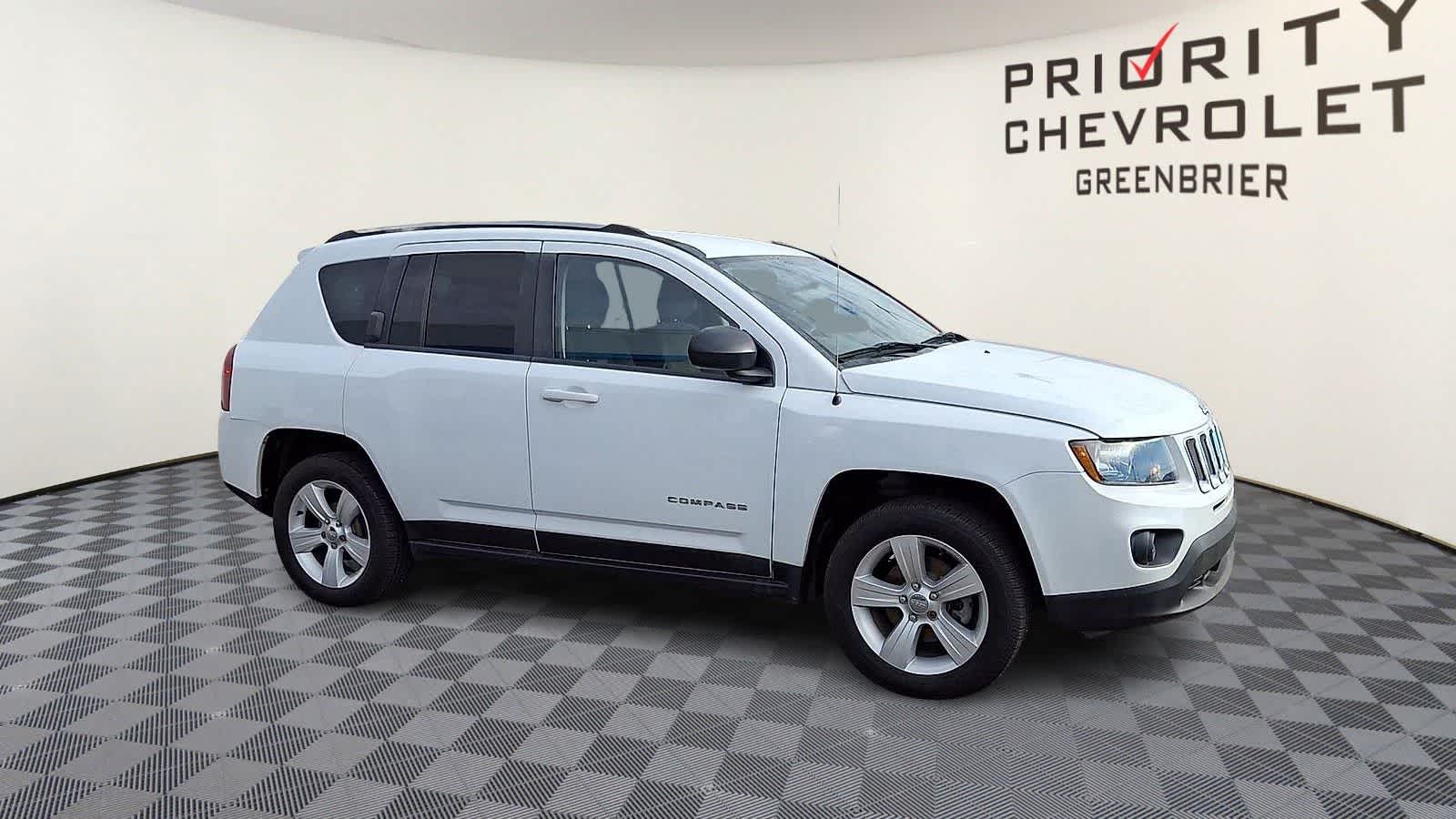 Thumbnail: 2016 Jeep Compass - 2