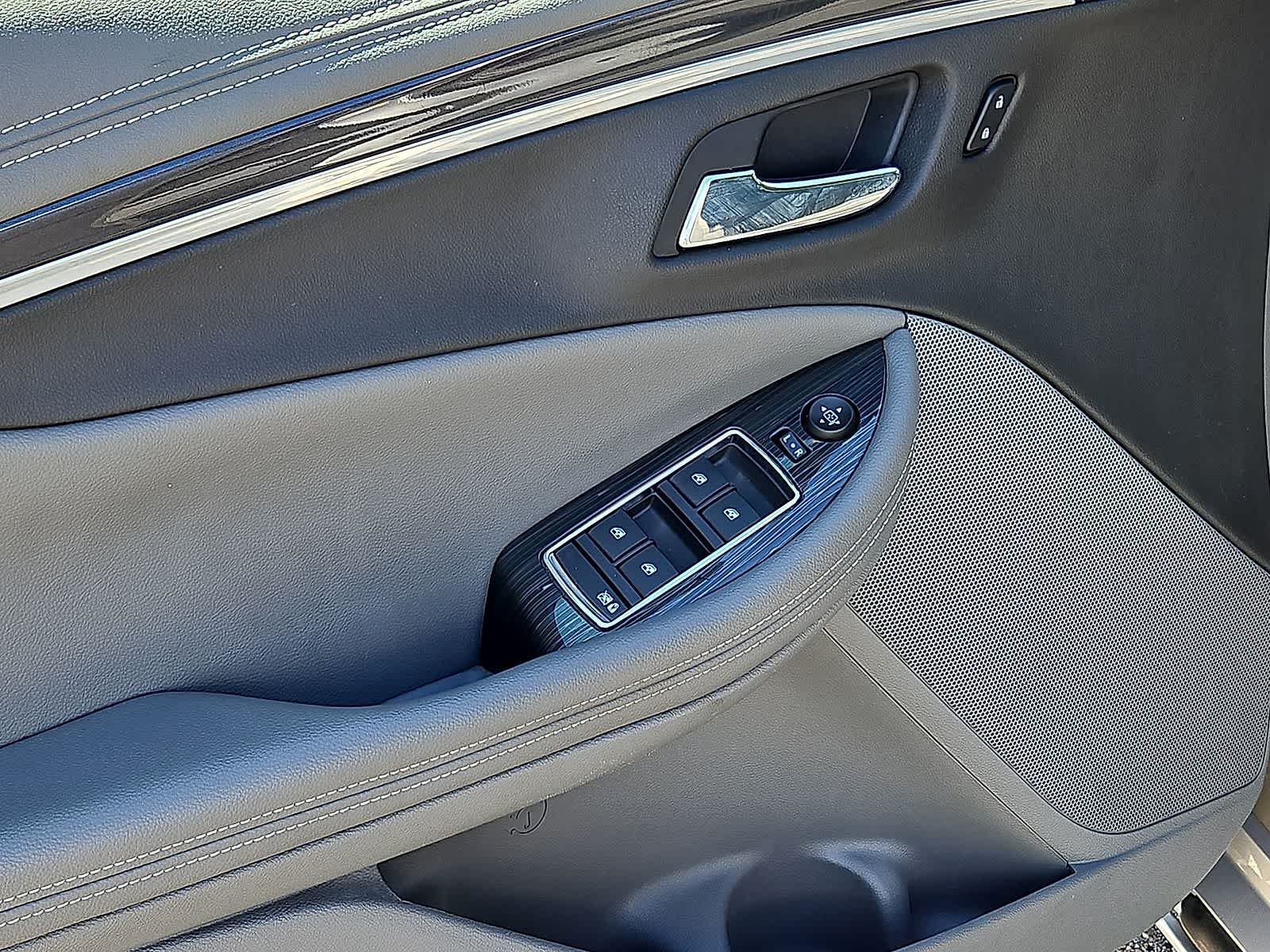 Thumbnail: 2019 Chevrolet Impala - 27