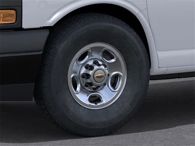 Thumbnail: 2025 Chevrolet Express - 9