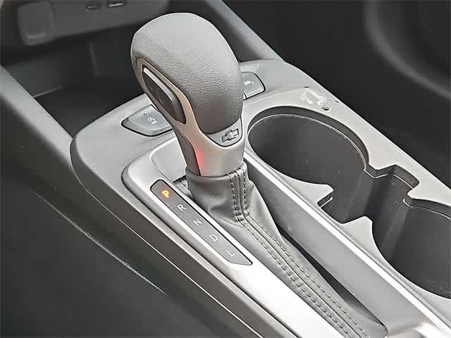 Thumbnail: 2024 Chevrolet Trax - 21