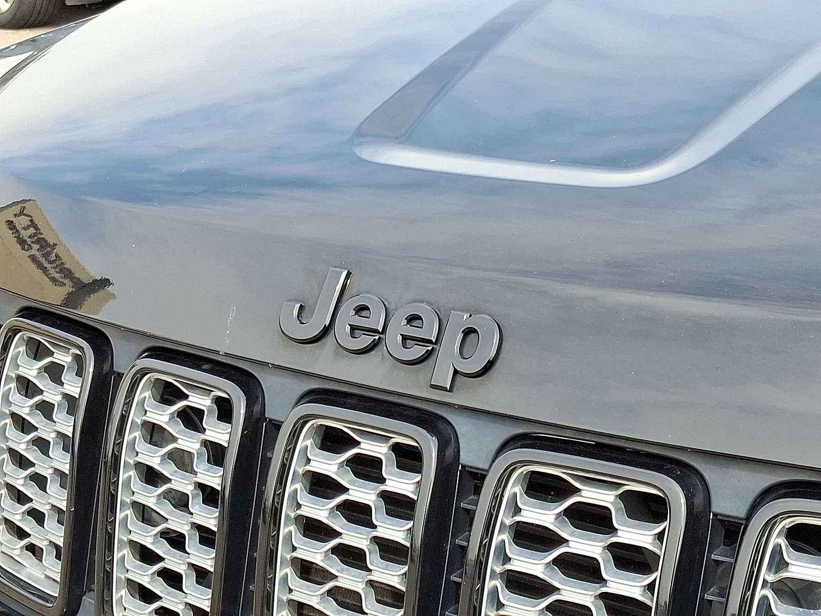 Thumbnail: 2022 Jeep Grand Cherokee - 36