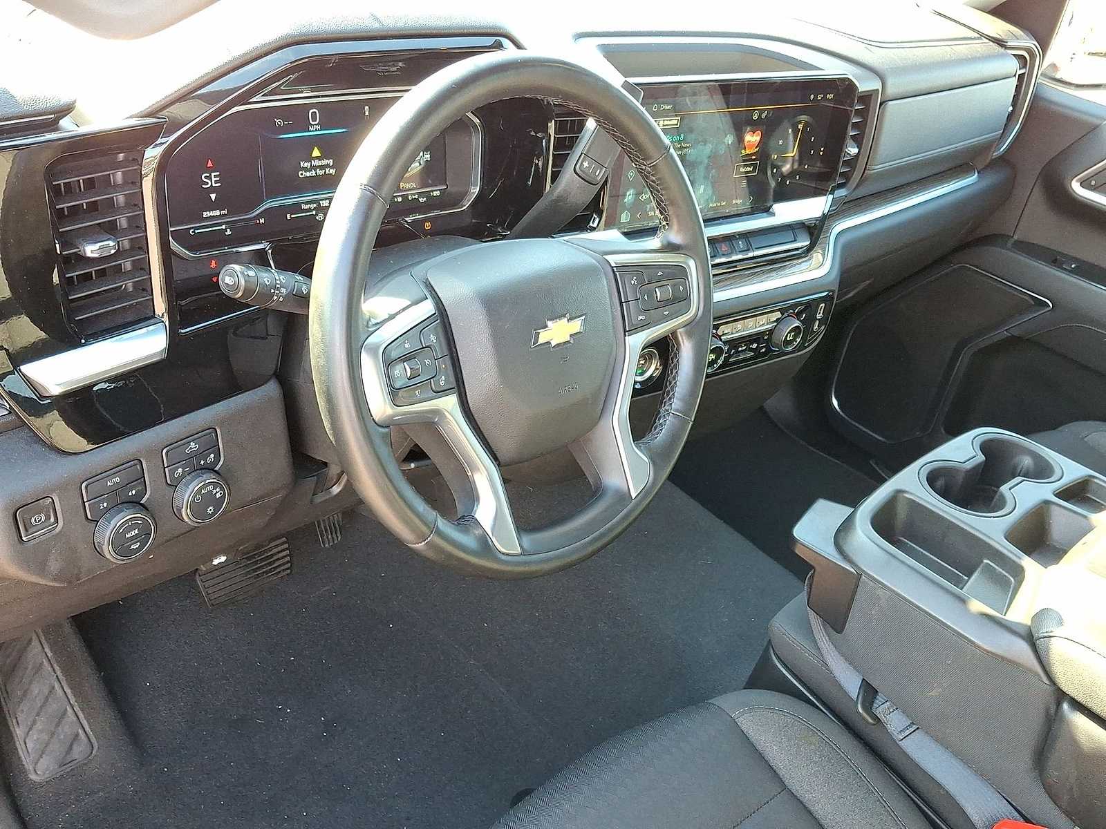 Thumbnail: 2023 Chevrolet Silverado 1500 - 16