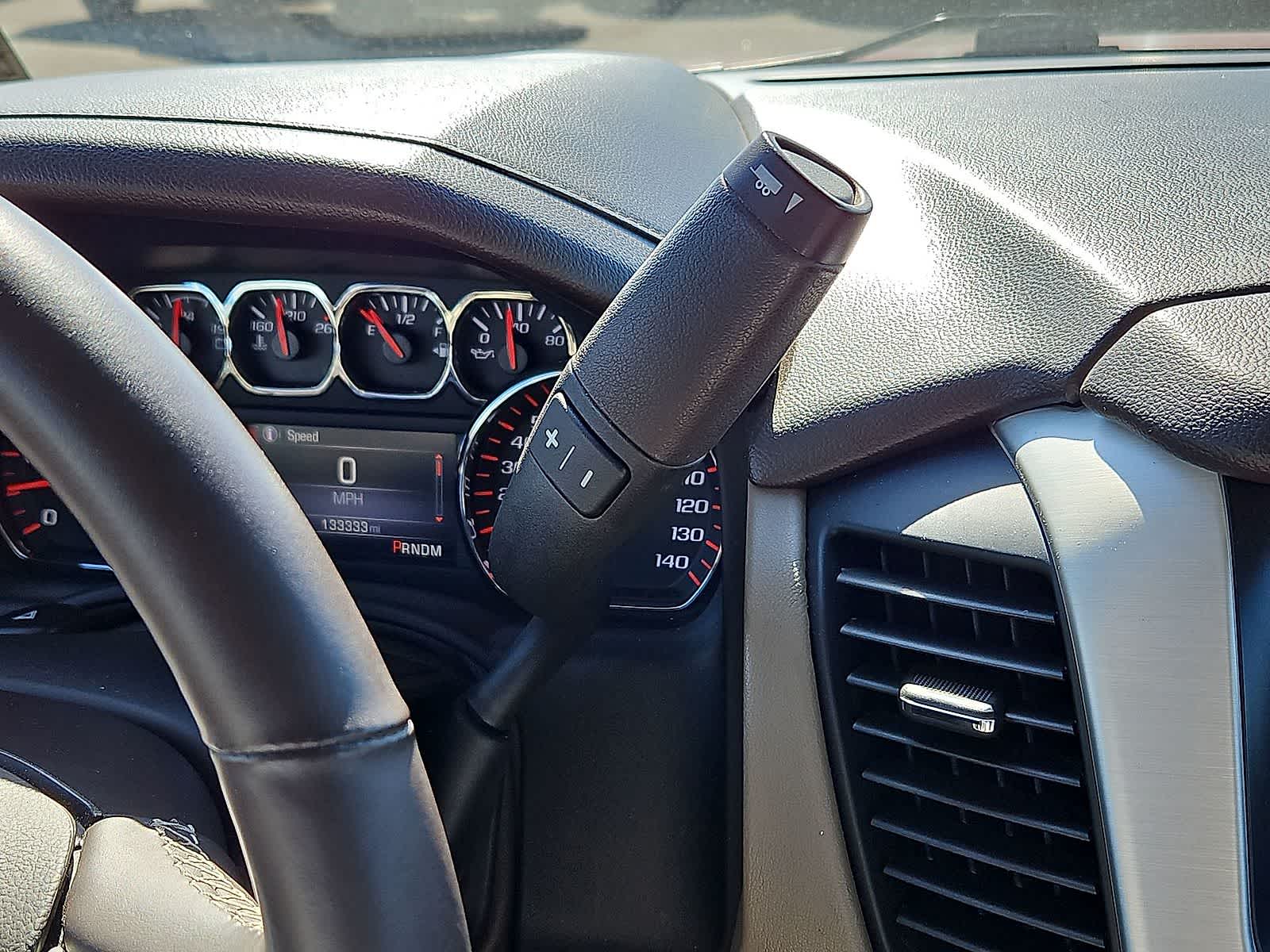 Thumbnail: 2015 GMC Yukon XL - 22