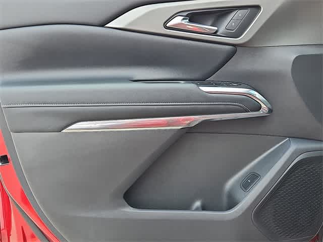 Thumbnail: 2026 Chevrolet Traverse - 11