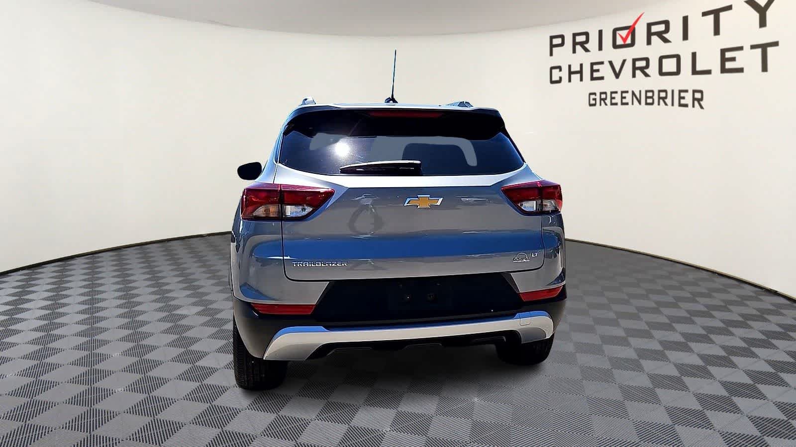 Thumbnail: 2023 Chevrolet TrailBlazer - 6