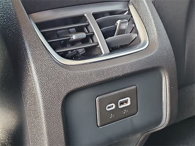 Thumbnail: 2025 Chevrolet Blazer - 21