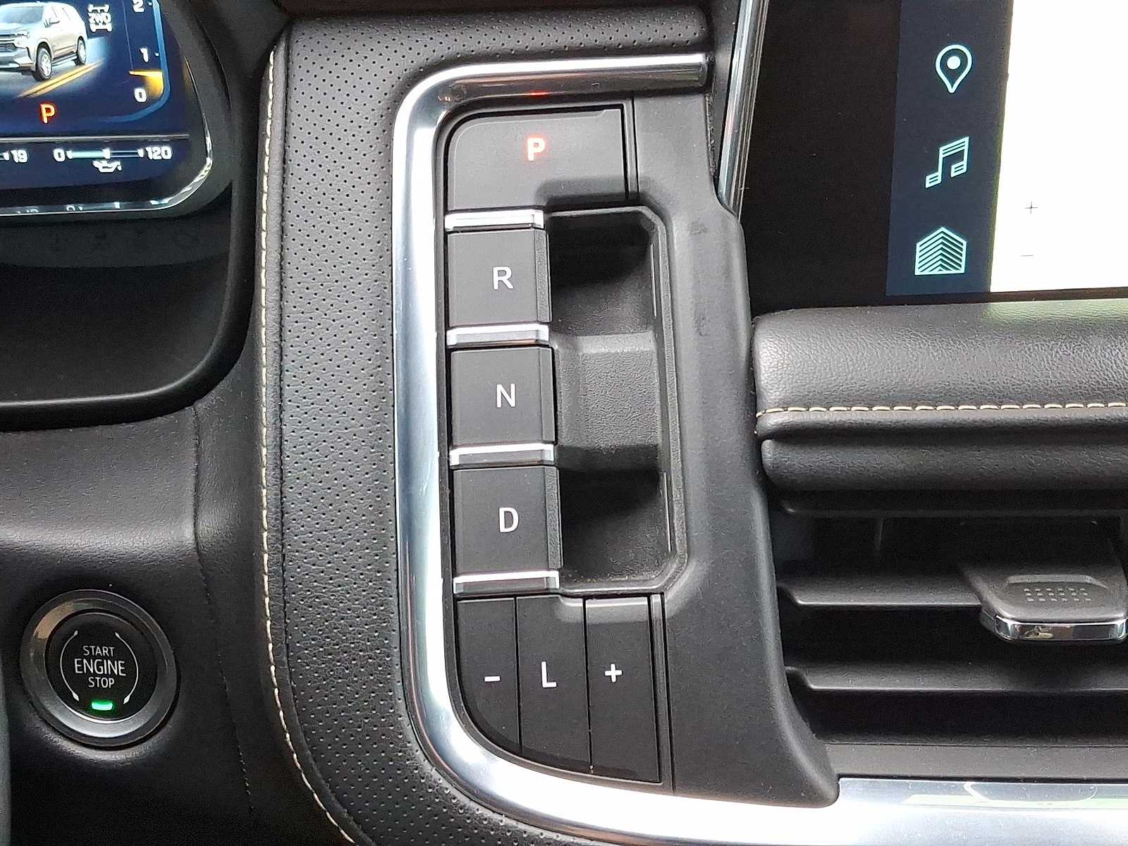 Thumbnail: 2023 Chevrolet Tahoe - 22