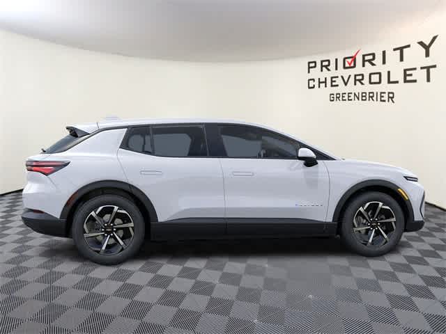 Thumbnail: 2026 Chevrolet Equinox - 5