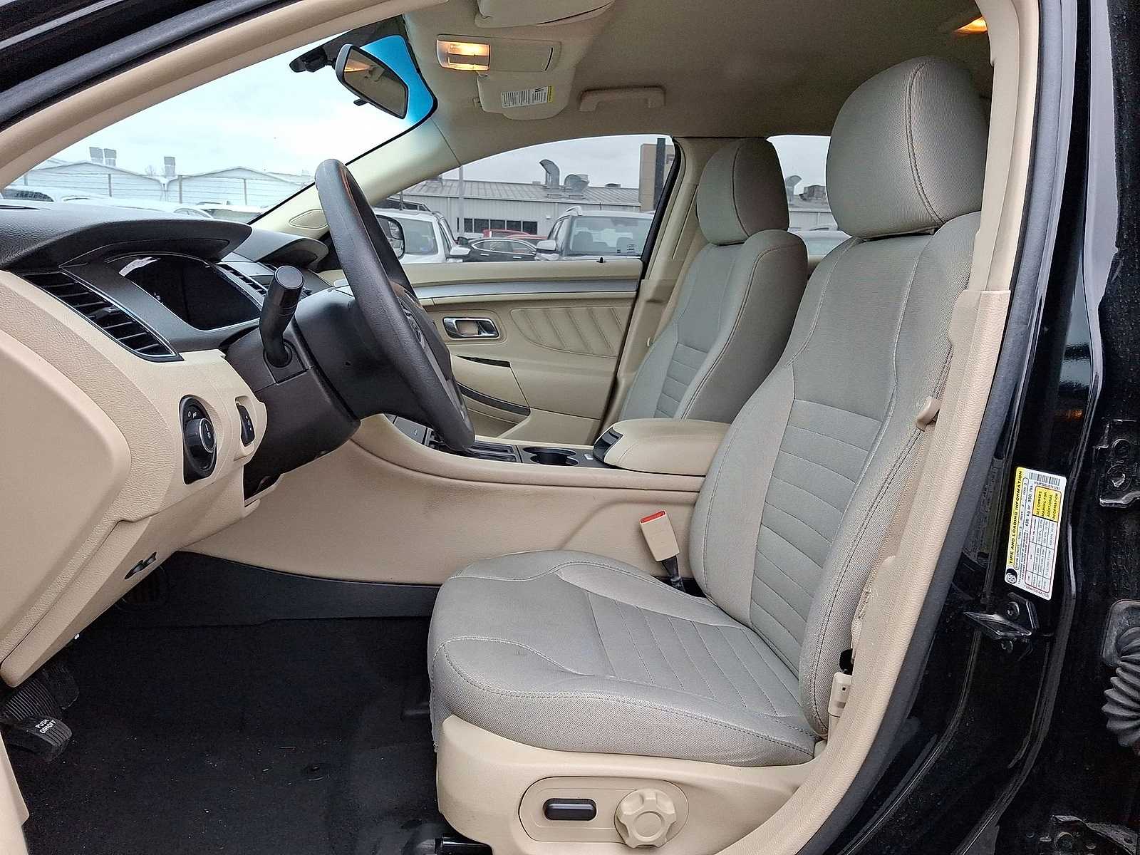 Thumbnail: 2018 Ford Taurus - 23