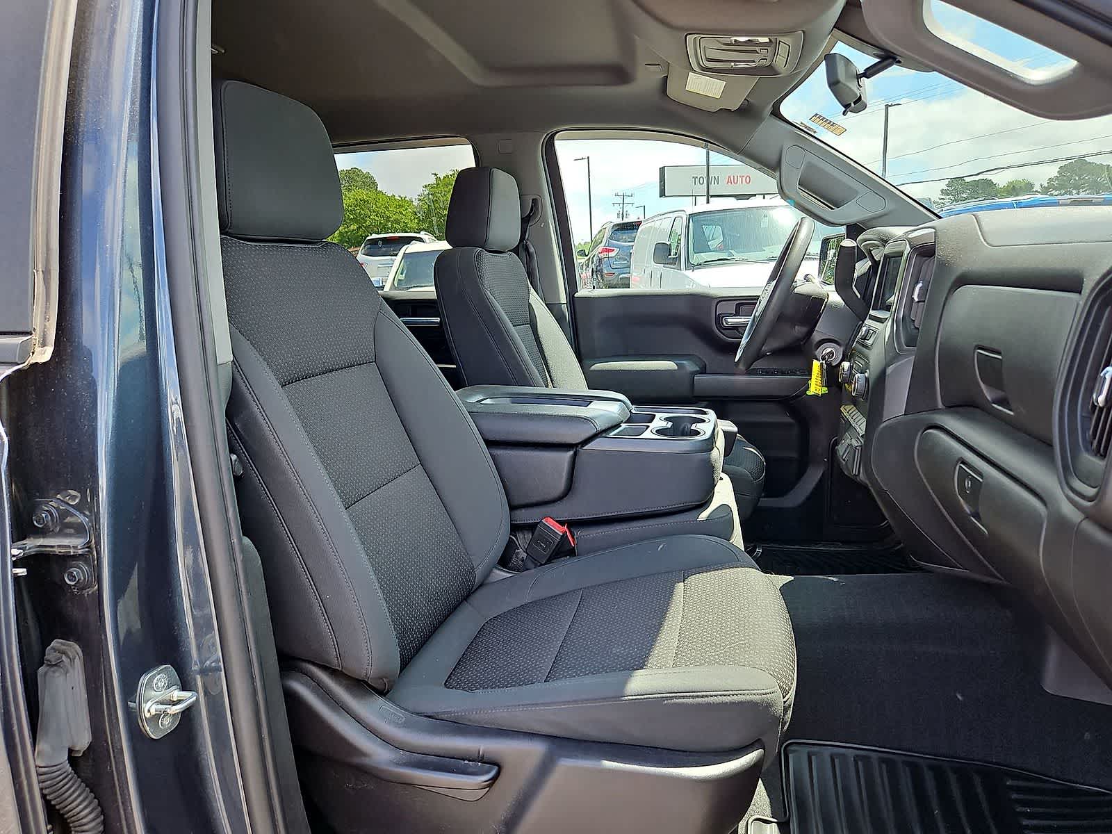 Thumbnail: 2021 Chevrolet Silverado 1500 - 31