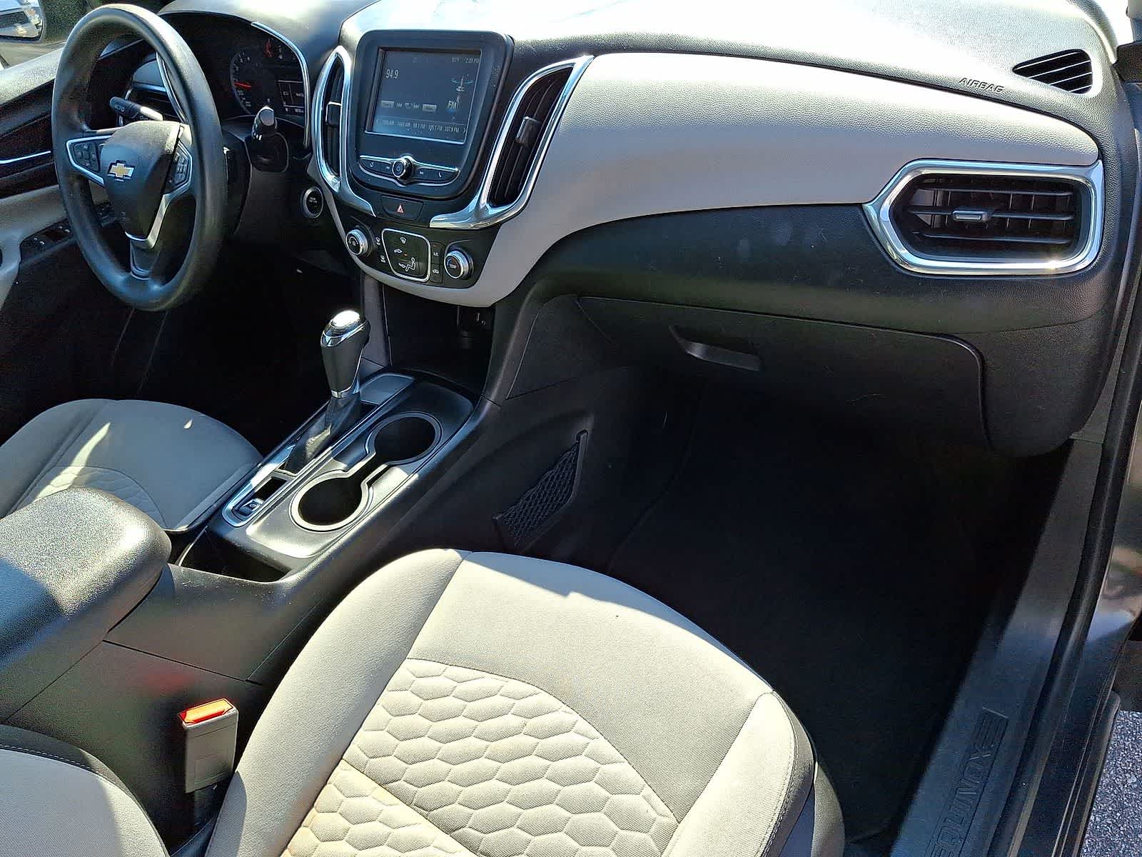 Thumbnail: 2018 Chevrolet Equinox - 33