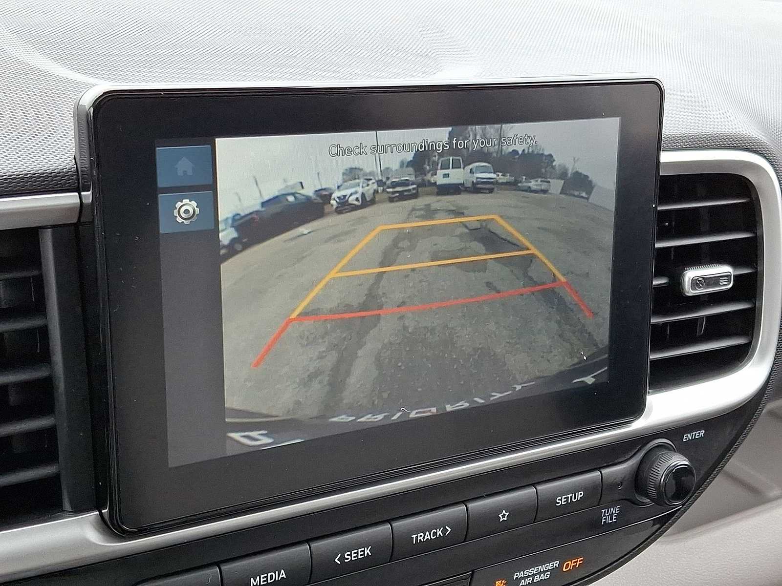 Thumbnail: 2025 Hyundai Venue - 20