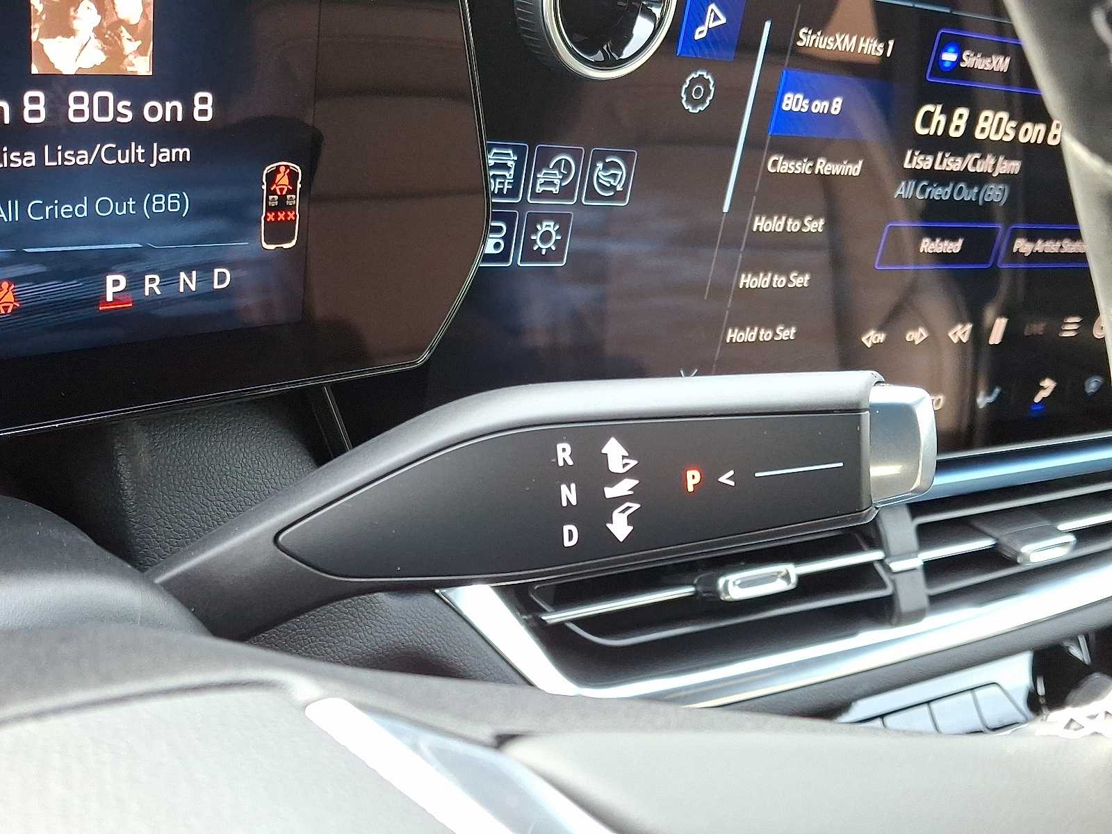 Thumbnail: 2025 Chevrolet Equinox - 9