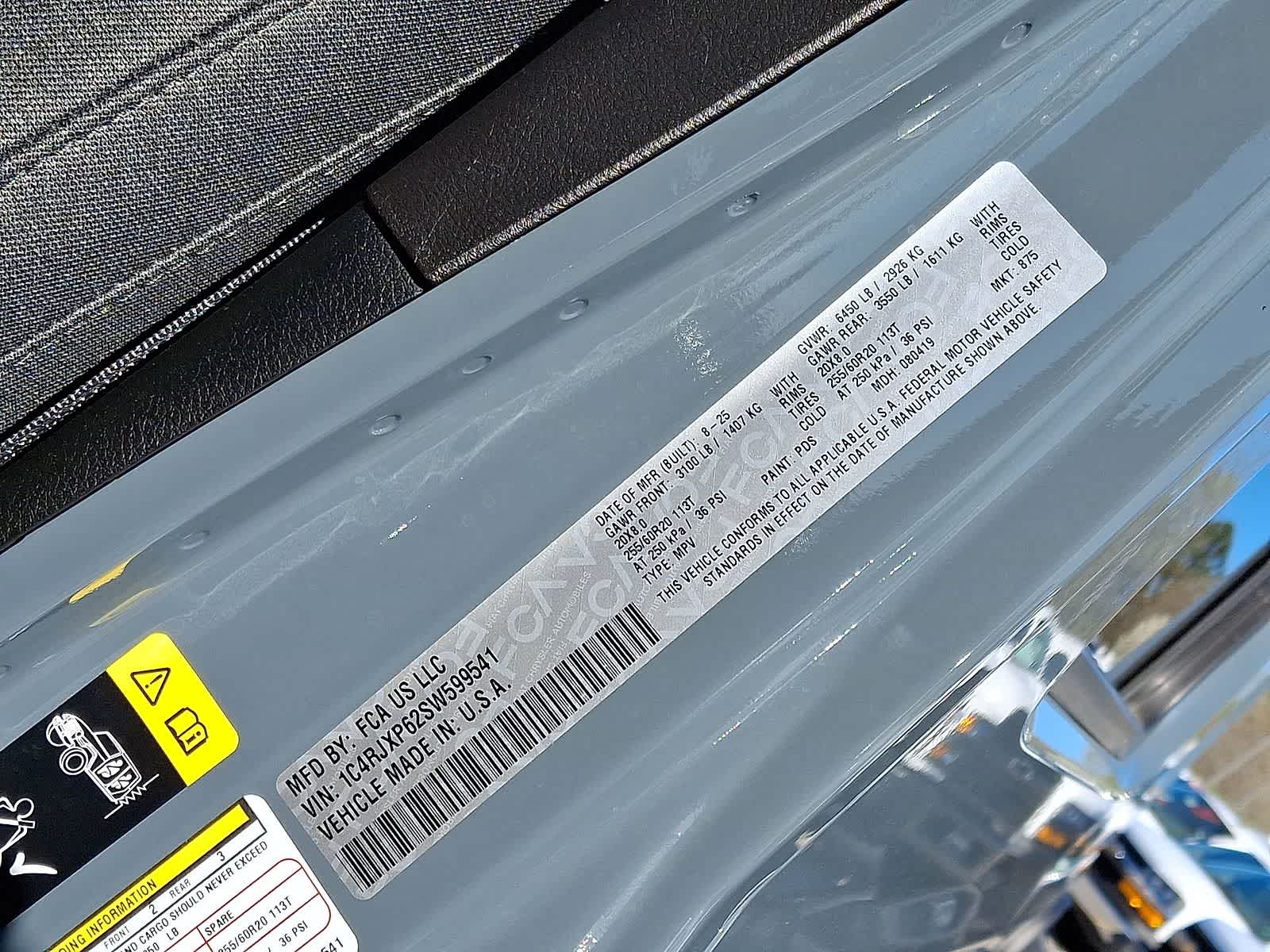 Thumbnail: 2025 Jeep Wrangler - 38