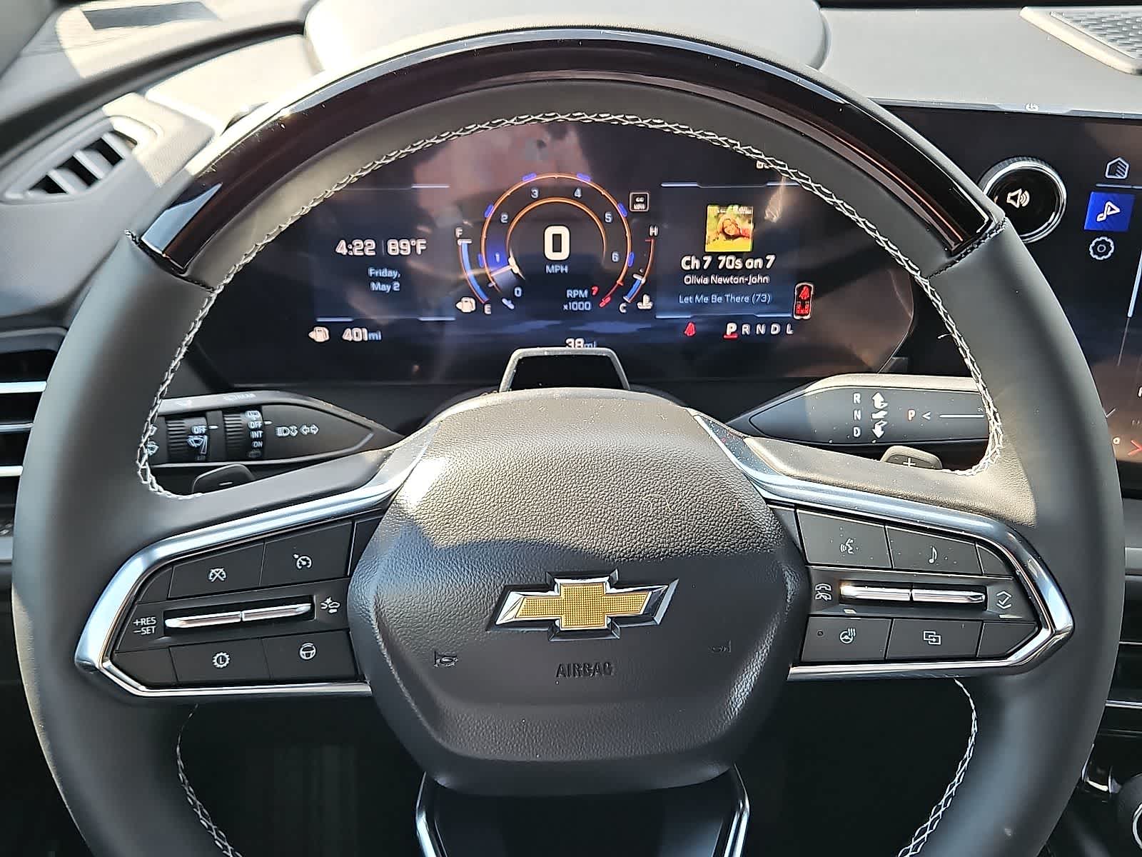 Thumbnail: 2025 Chevrolet Traverse - 15