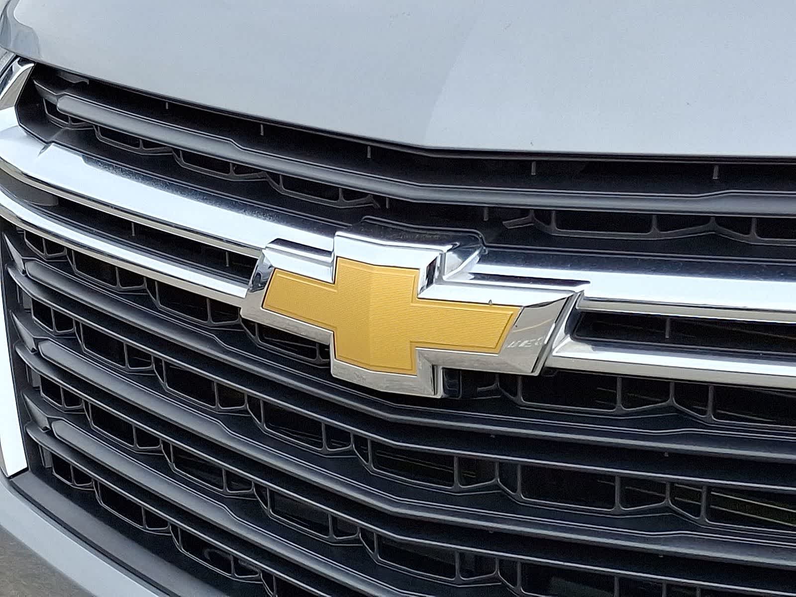 Thumbnail: 2023 Chevrolet Traverse - 35