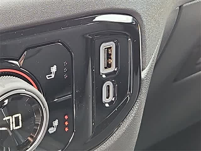 2025 Chevrolet Silverado 1500  23