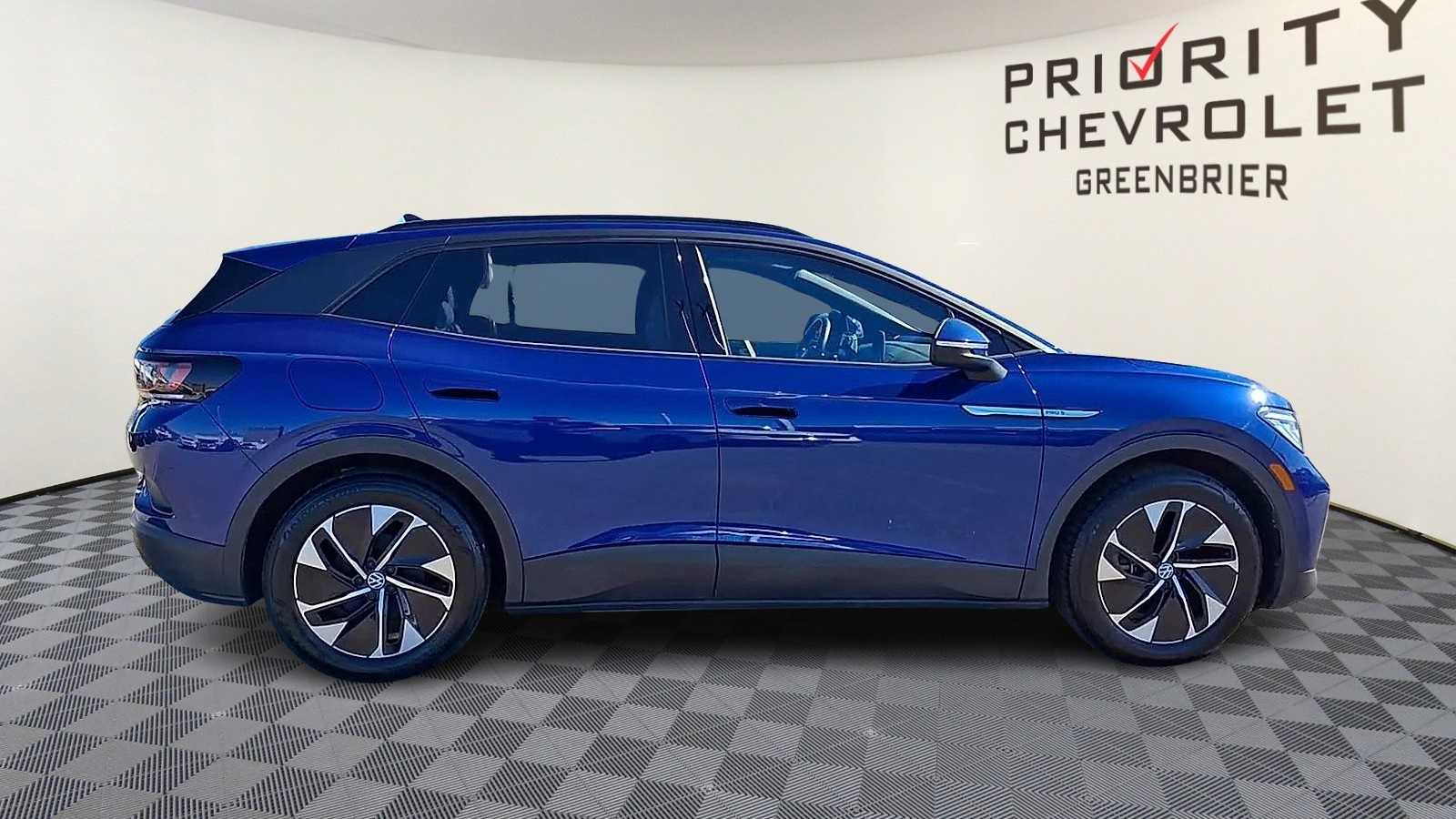 Thumbnail: 2022 Volkswagen ID.4 - 9