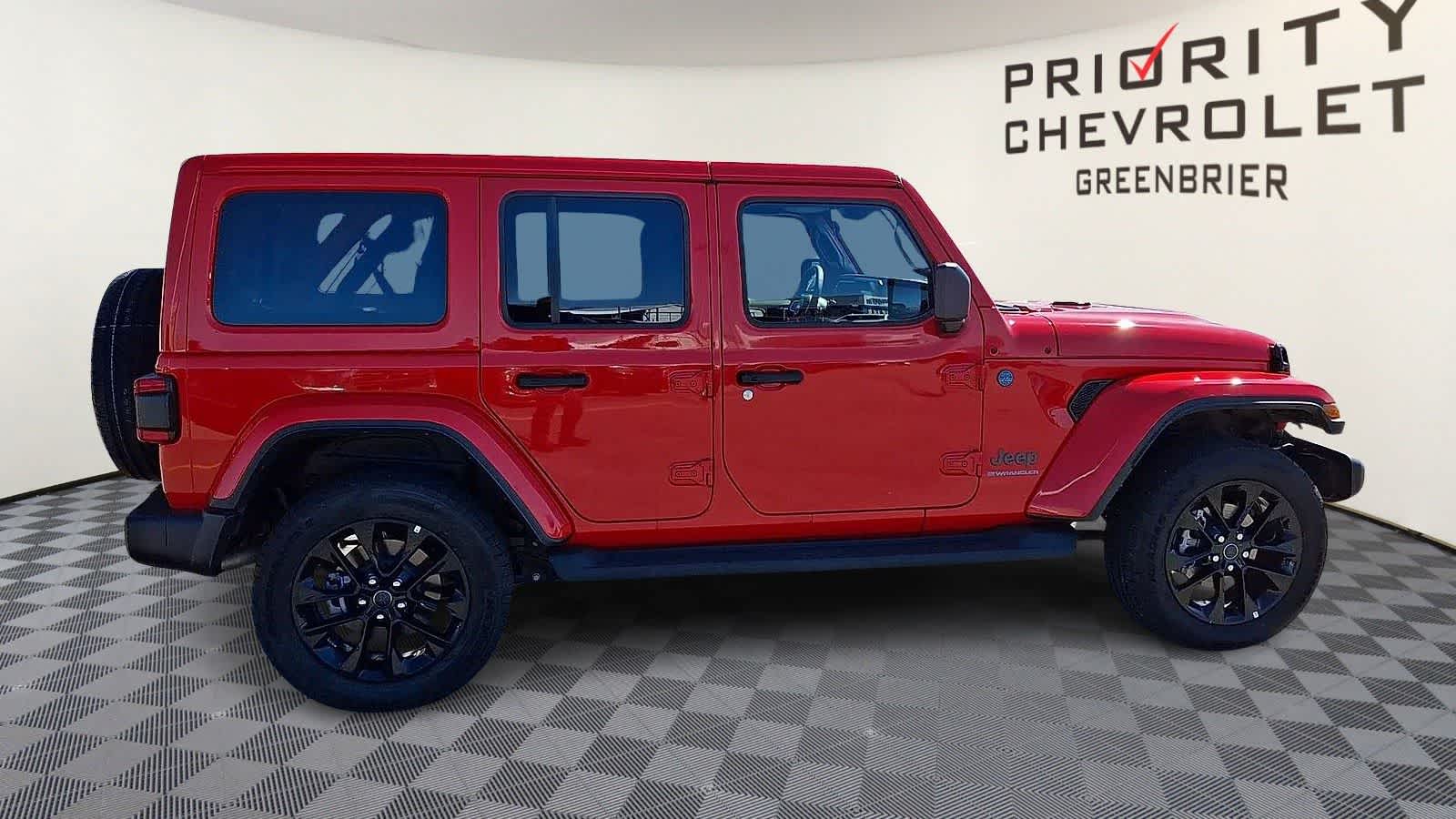 Thumbnail: 2025 Jeep Wrangler - 9