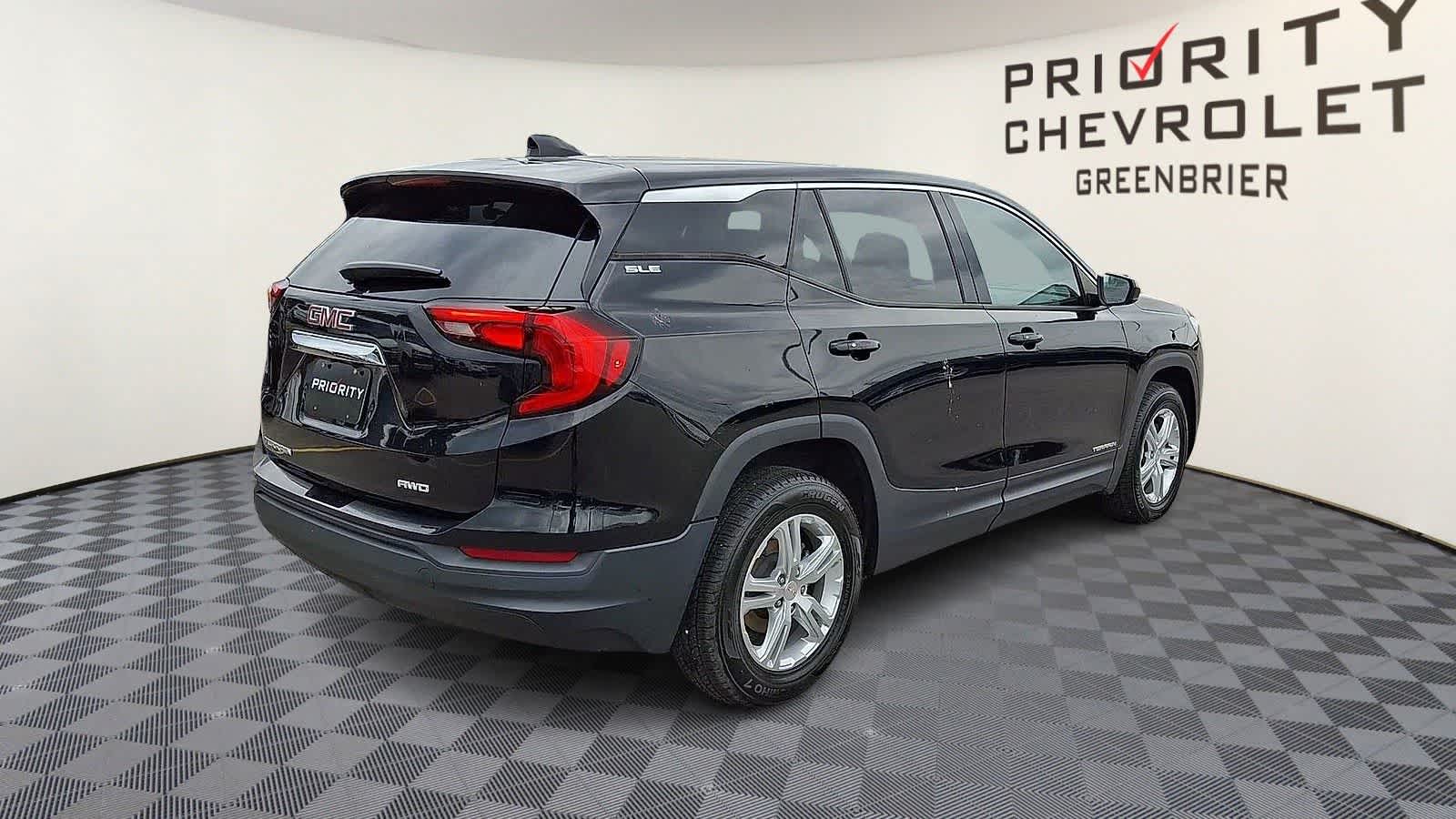 Thumbnail: 2020 GMC Terrain - 8