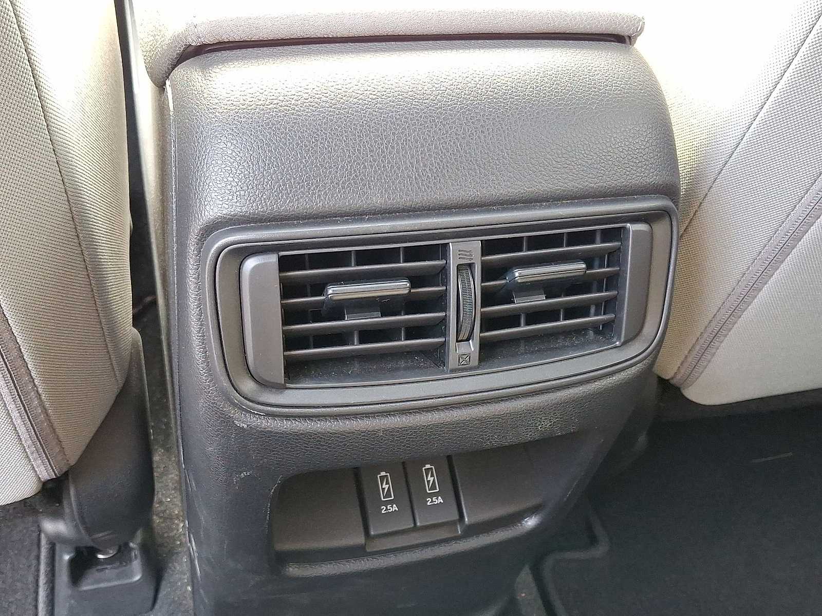 Thumbnail: 2019 Honda CR-V - 27