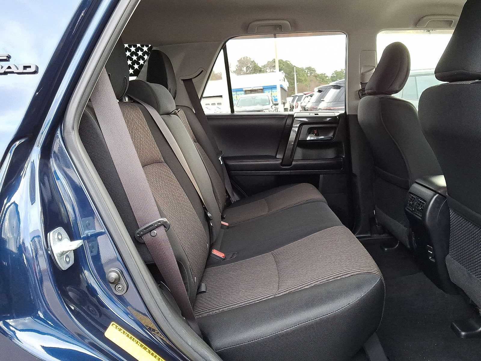 Thumbnail: 2019 Toyota 4Runner - 31